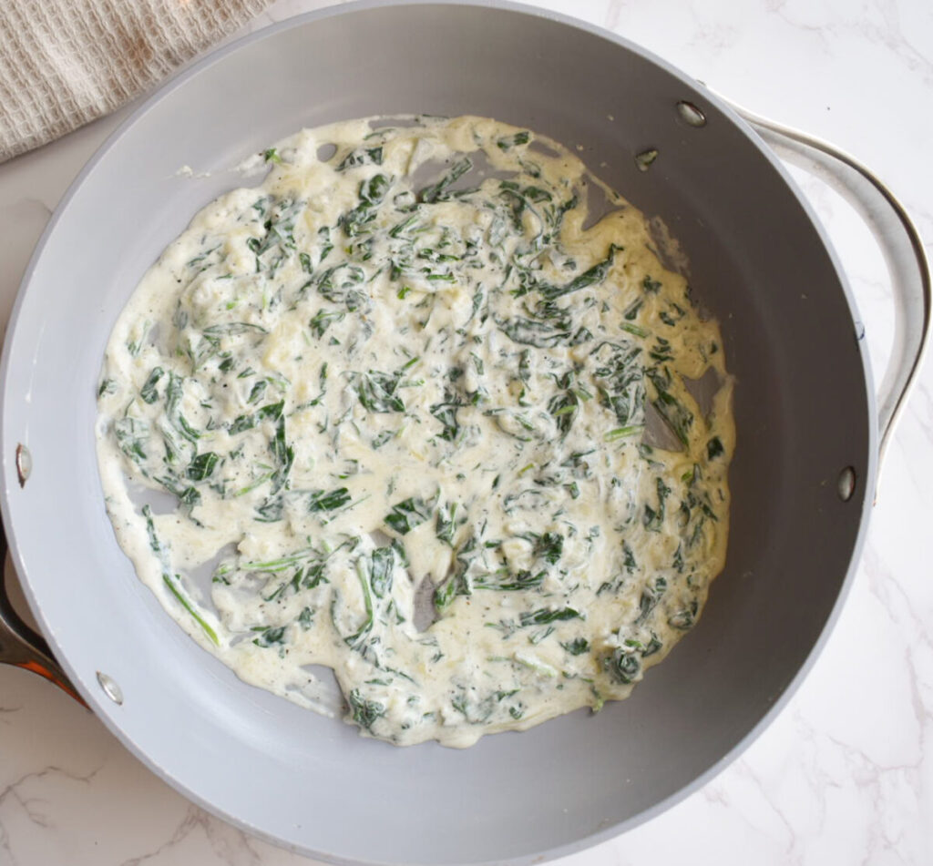 cheese sauce with spinach for spaghetti squash