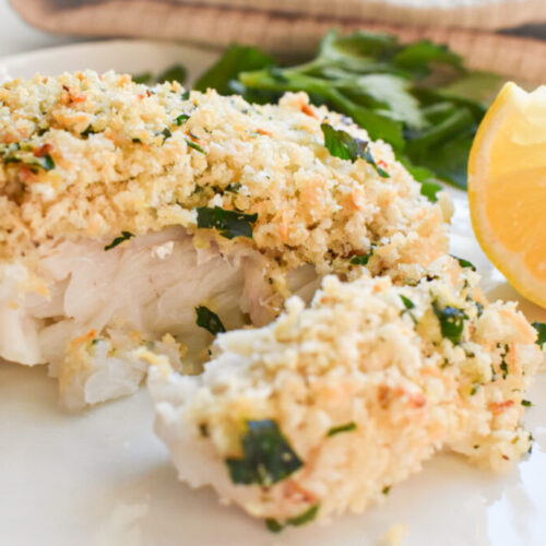 Cod fillet with lemon pank parmesan topping