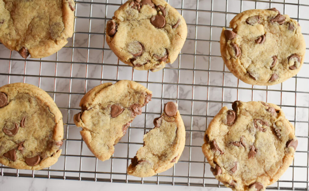 Chocolate chip cookies made in a single bowl