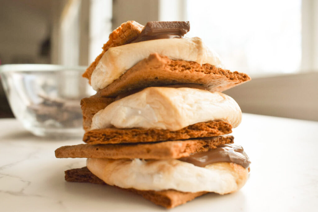 smores made in the air fryer (s'mores)